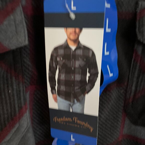 NEW Freedom Foundry Men's Lightweight Plush Plaid Fleece Shirt L NWT - Picture 2 of 8